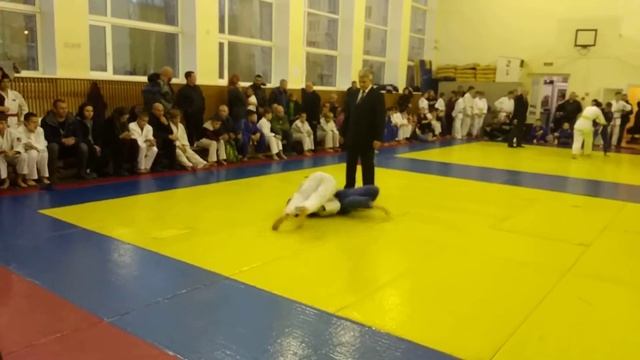 выход на болевой соревнования по дзюдо дети 12-13лет смотреть онлайн