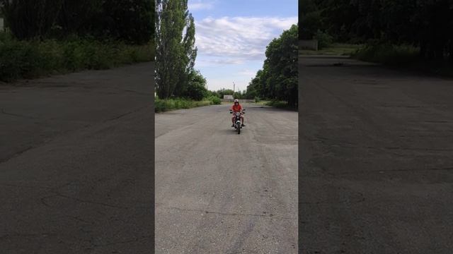 Jawa 634 7 00 Заводим без ключа и стартера! смотреть онлайн