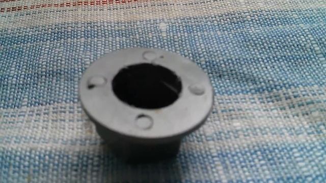 Пластмассовая гайка / Plastic nut смотреть онлайн