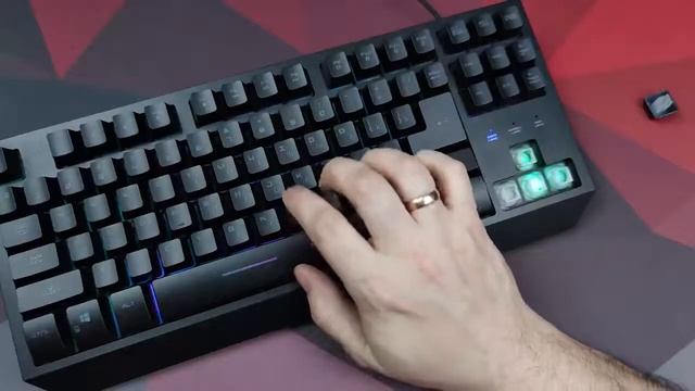 Обзор Red Square Tesla 2020 TKL | Киберспортивный магазин Clife.ru