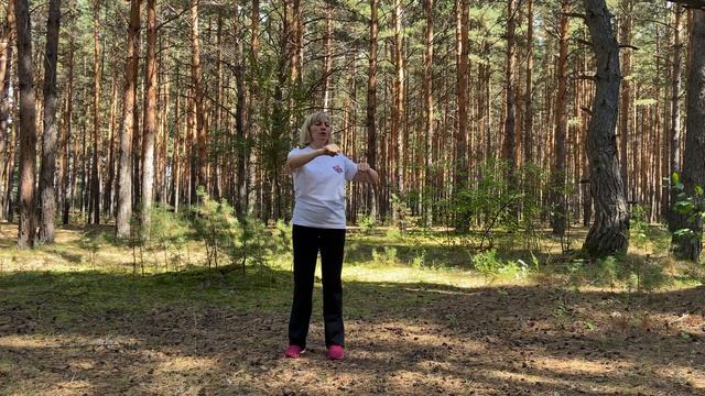 Комплекс Оздоровительного Цигун: Дао Инь Ян Шен Гун Ши Эр Фа / "Цветок лотоса поднимается над водой