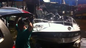 Спуск Катера Grizzly 580 на воду