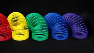 Пружинка Слинки пластик (Пружинки Slinky)