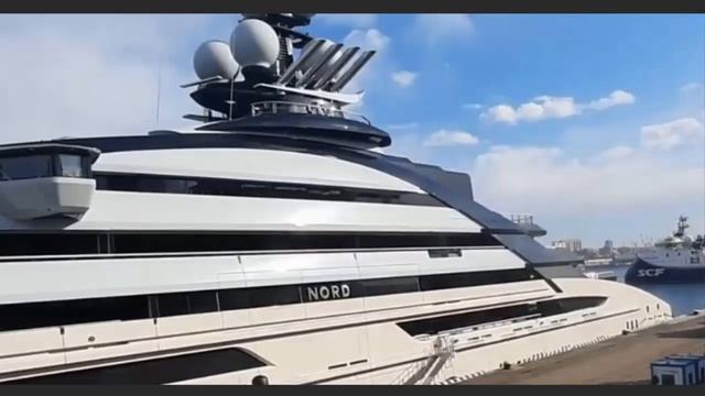 Зачем миллиардерам ЯХТЫ? Мордашов не ответил...