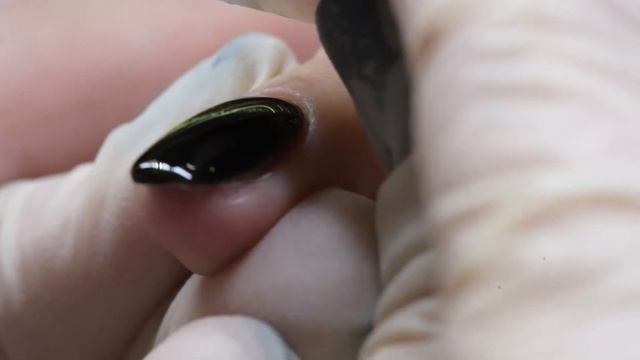 МАНИКЮР «КОШАЧИЙ ГЛАЗ»: ВСЕГДА В ТРЕНДЕ смотреть онлайн