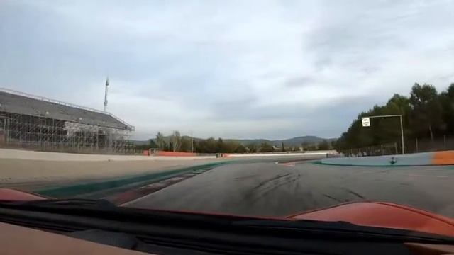 Circuit Barcelona Catalunya смотреть онлайн
