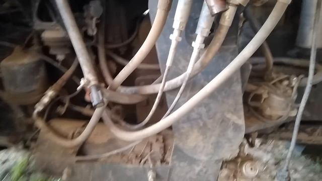 Установка фронтального погрузчика M-F T-229 смотреть онлайн