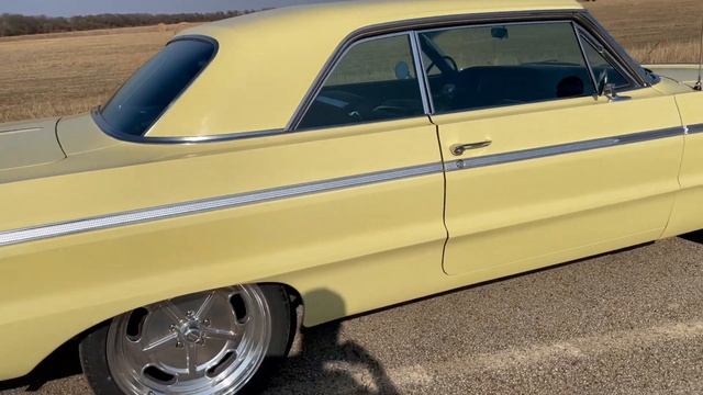 1964 Chevrolet Impala SS смотреть онлайн