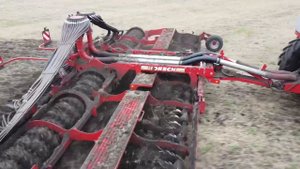 Horsch Pronto 12NT и 8 SW  в одном хозяйстве, индивидуальный подход к каждому полю.