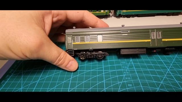 Багажные вагоны в масштабе 1:87 (H0). Обзор и мой первый выход в эфир. смотреть онлайн