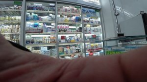 Зашел без намордника за перекисью // Человек или гойский скот?