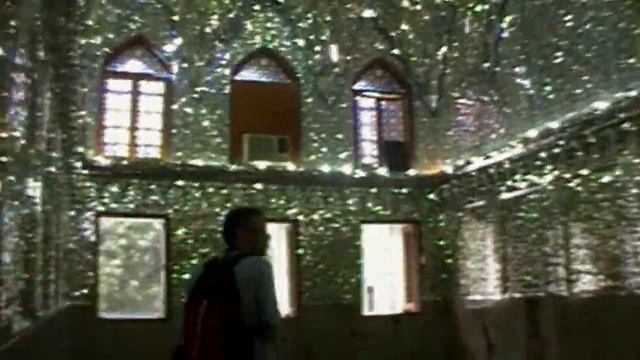 Iran, Shiraz, Imamzadeh-Ye Ali Ebn-e Hamze Shrine смотреть онлайн