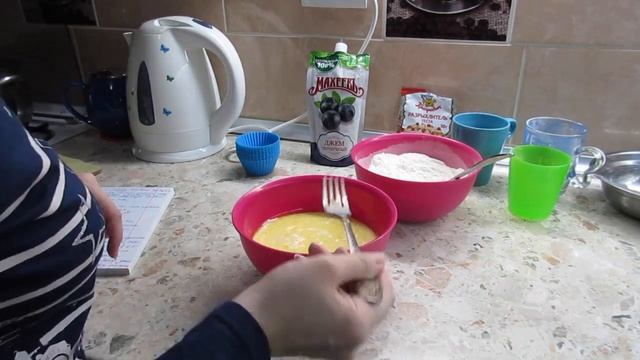 Маффины по рецепту Джейми Оливера смотреть онлайн