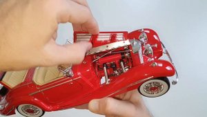 Mercedes-Benz 500K 1:18 Maisto model car