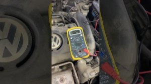 Как RCD 360 pro, приобретенное в компании Vagtrade высаживает аккумулятор на vw golf 6