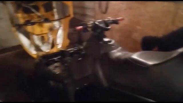 Ремонт STELS VIKING S600 2015г. Меняем ведущий вал, снимаем гусеницу. смотреть онлайн