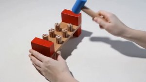 Деревянная развивающая игрушка для детей гвозди перевертыши от компании Престиж Игрушка