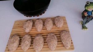 Невероятно сочные  котлеты,с добавлением грибного фарша.