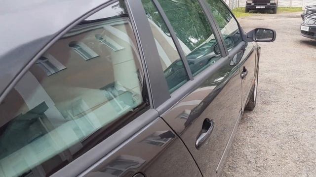 Renault Laguna II смотреть онлайн