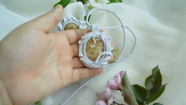 Ручное изделие из кожи и камня. Браслет, кулон и серьги. смотреть онлайн