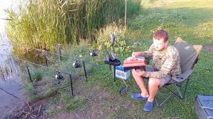 Кораблик для завоза прикормки Дельфин 4, обзор на рыбалке