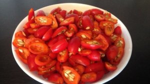Варенье из шиповника с косточками