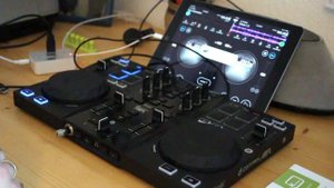 Connect any Hercules DJ Control Air to your iPad!