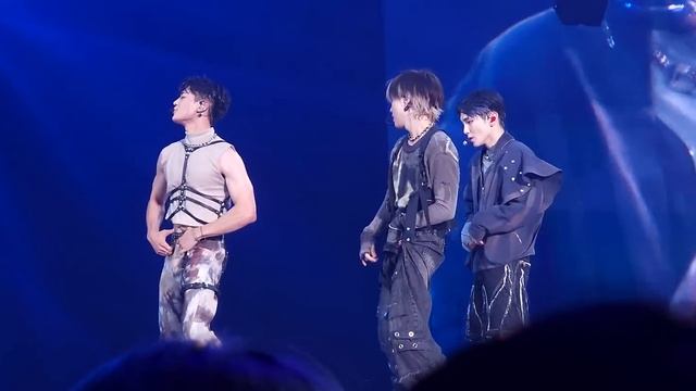 Identity 아이덴티티 | 샤이니콘서트 백설콘 SHINee WORLD VI Perfect llumination concert 20230623 смотреть онлайн