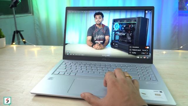 BEST Laptop under Rs.25,000 in INDIA 2022 | Asus Vivobook 15 | DETAILED REVIEW смотреть онлайн