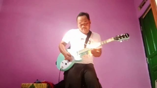 Fender Deluxe 90 Amp with Epiphone Les Paul SL смотреть онлайн