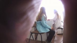 2017 09 06 Настя на приёме у нового педиатра.