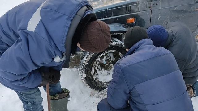 Что делать, если примерзли тормозные колодки