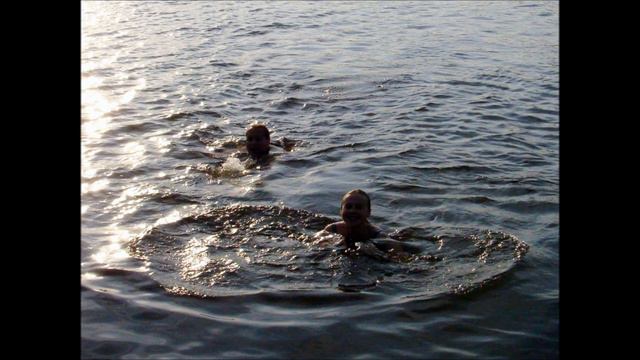 Девять дней со дня ухода Саши... смотреть онлайн