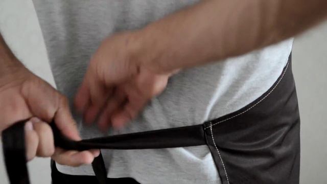 Фартук ЕМКОЛБАСКИ смотреть онлайн