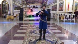 Лезгинка.мощный танец с кинжалами на свадьбе Тайм дэнс