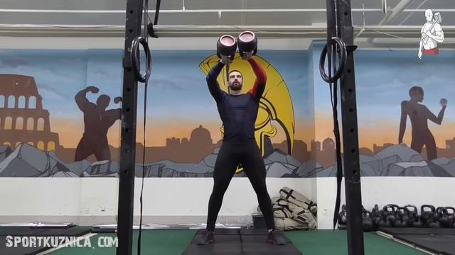 Русские махи с гирями. Двумя и одной