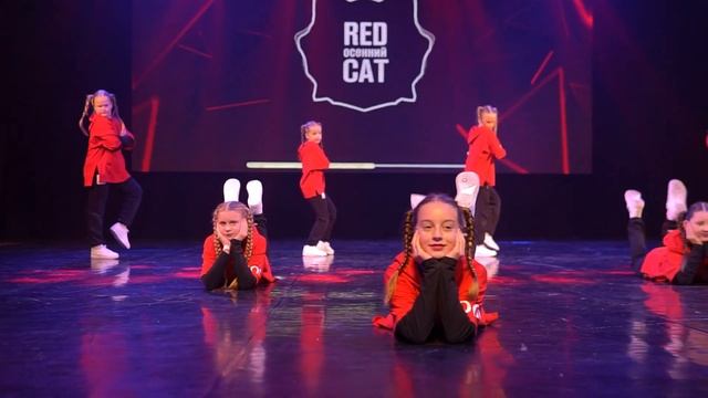 RED CAT-17 ~ ансамбль «Феникс», Великие Луки - «А.Ч» смотреть онлайн