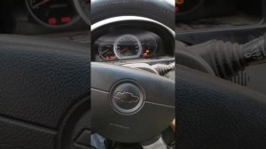 Как плохо заводиться проблемное шевроле лачетти.