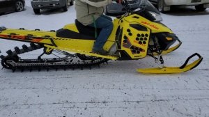 2015 Ski-Doo Summit X-T3 174 800R ETEC-E Snowmobile