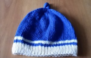 Шапочка для спортивного комплекта.