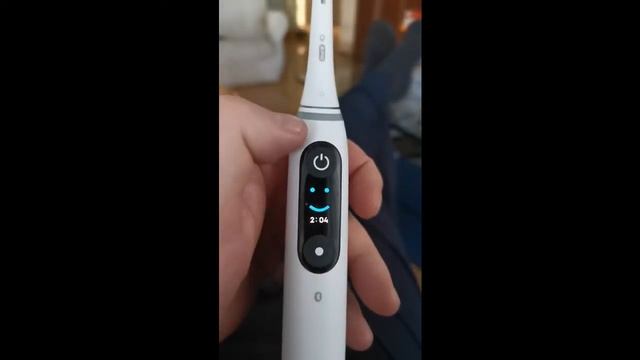 Электрическая зубная щетка Oral-B iO series 8