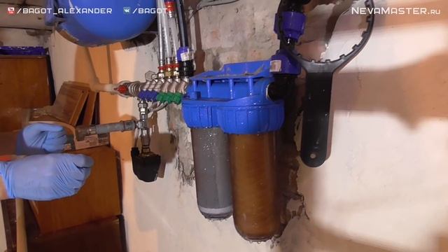 ✅ Как сделать водопровод от колодца свои руками? За копейки. [SashaBagot.ru] смотреть онлайн