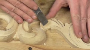 Резная угловая полочка своими руками, резьба по дереву