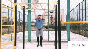 КРОССФИТ НА УЛИЦЕ. Всего два упражнения, но сильнейший эффект.