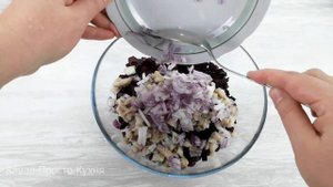 Потрясающий салат из свеклы! Такое сочетание вы еще не пробовали