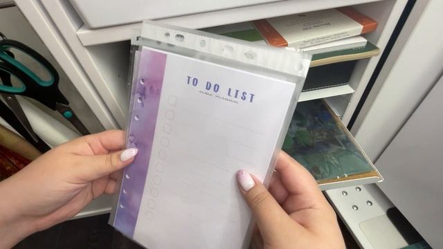 Коллекция / Все мои арт материалы и рабочее место смотреть онлайн