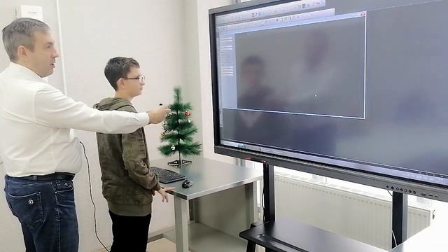 Составление УП фрезеровки фальшстола, Хайтек 1гр.