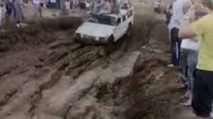 Toyota Mega Cruiser in Russia АЭ2010.mp4