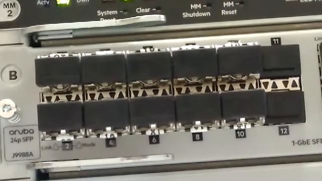 Aruba 5406r zl2 + Aruba 24 SFP + 10 GBIC 100FX J9054C смотреть онлайн