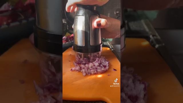 Оливье-русский салат смотреть онлайн